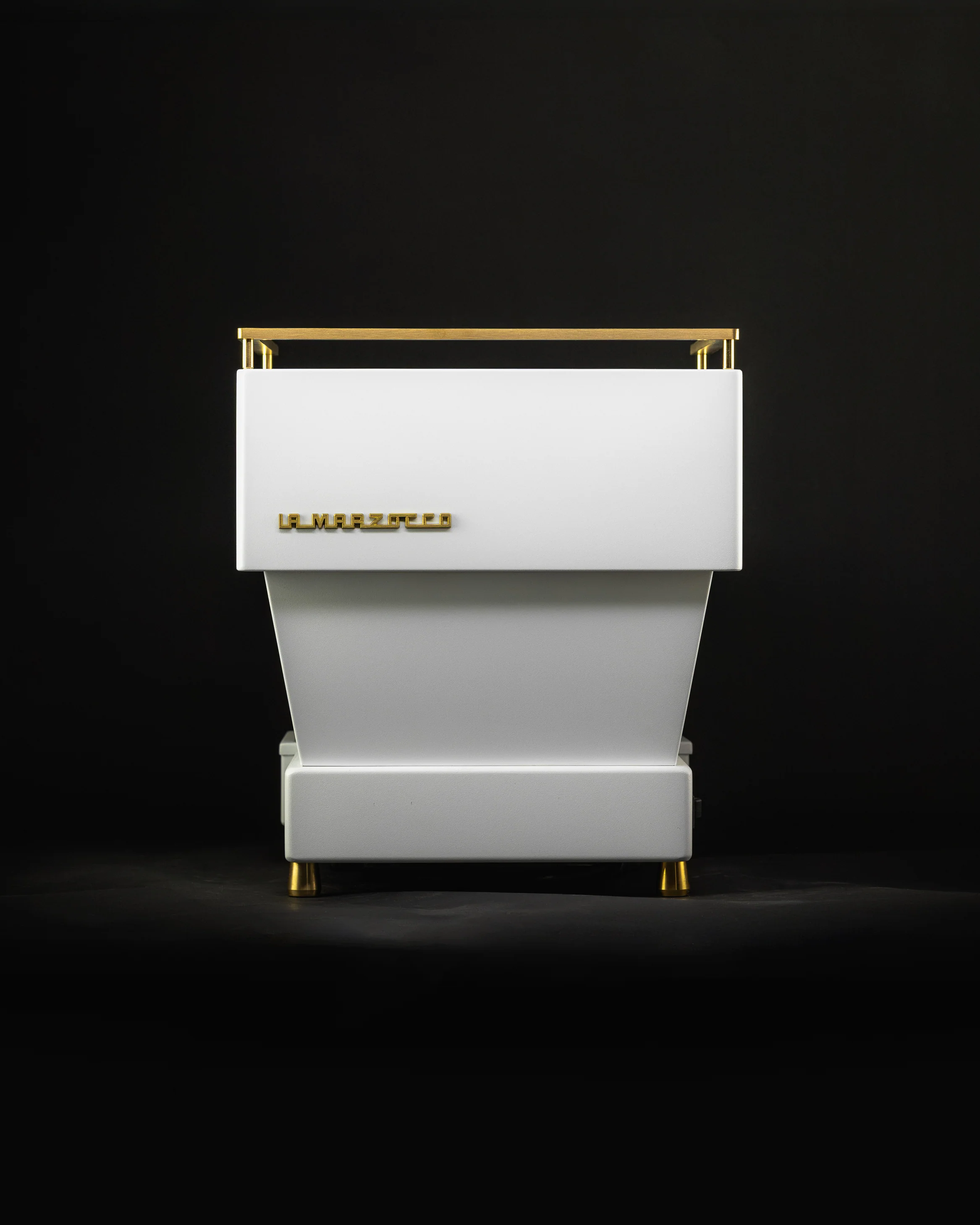 White & Gold Linea Mini (2020 Model) - Preowned - Image 3